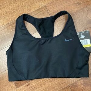 Nike Women’s Racerback Support Bra